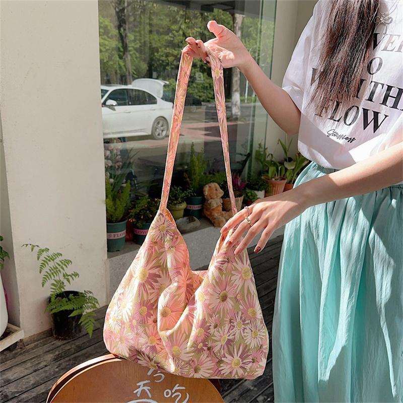 Large Capacity Shoulder Bag for Ladies Vintage Floral Cotton Shopping Bags Fashion Book Bag