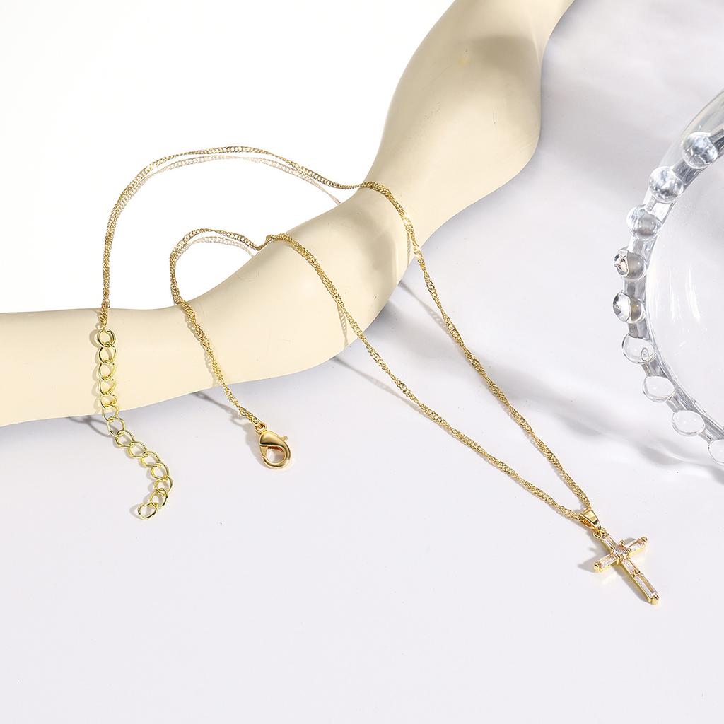 Ожерелье для женщин Ожерелье-крест Нежная цепочка на ключицу Женское Простое Продвинутое Легкое Роскошное Медное Циркониевое Ожерелье-крест Элегантное Ожерелье