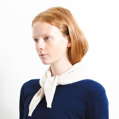 Pure Cashmere NYC TRIANGLE SCARF_Oatmeal