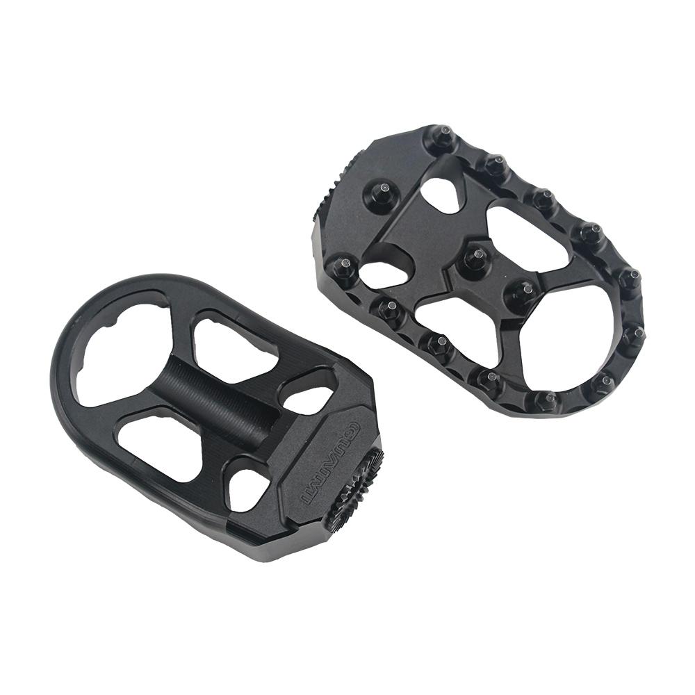 Motorcycle Front Footrest 360 Degree Adjustable Foot Pegs Rotatable FootPegs Rest For Indian Scout Bobber Twenty Sixty ABS