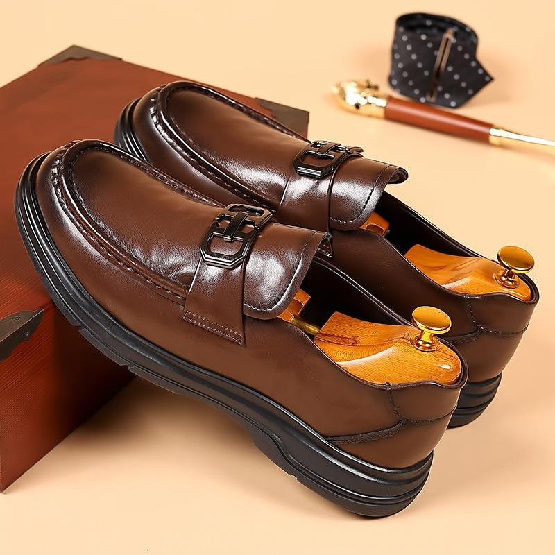 Fashion Spring Autumn Cow Leather Dress Shoes for Men Fashion Soft-soled Men's Wedding Shoes New Designer Casual Loafers Male