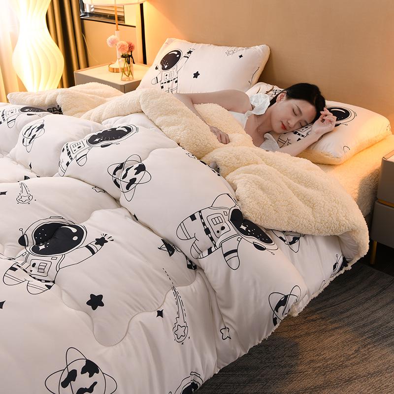 Мягкое и пушистое зимнее двойное одеяло из овечьей шерсти