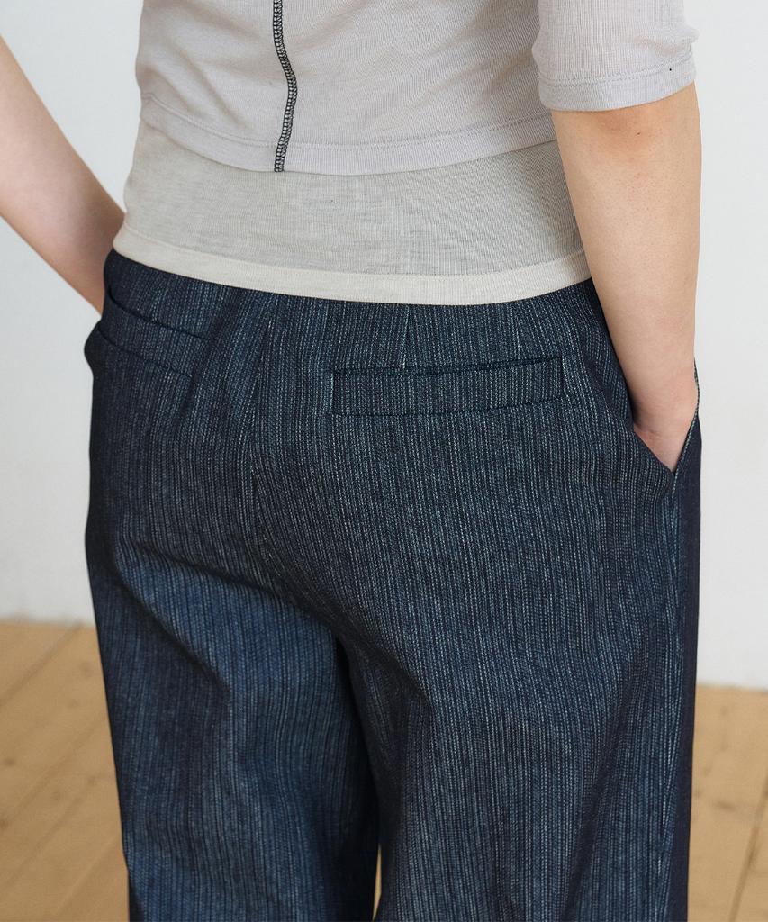 MAKE A TOAST Striped One-Pleat Denim Pants (Navy) Mbfspa002Nv