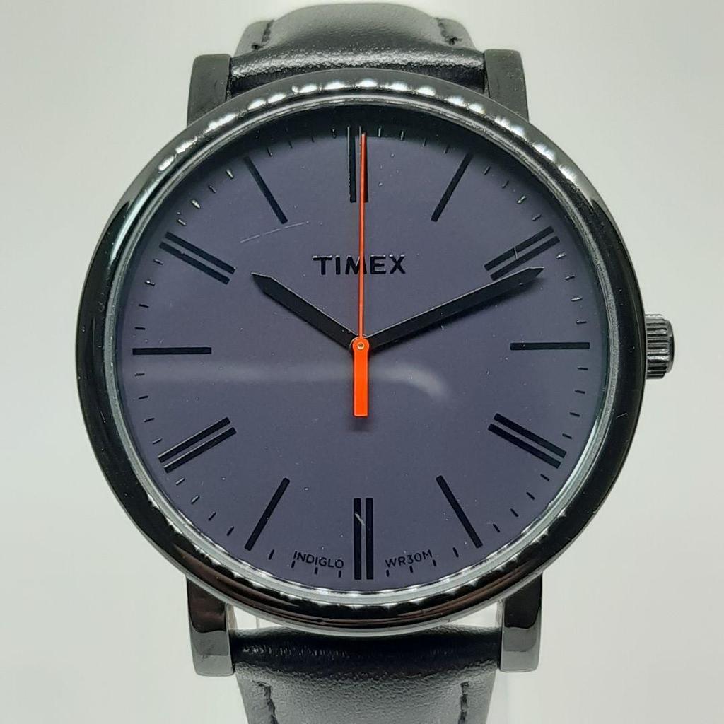 Б/у Мужские часы TIMEX Modern Originals Черный кожаный ремешок Рабочее состояние