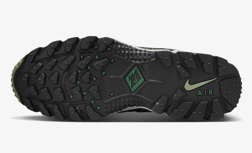 FJ7098-301 Nike Air Humara Масляно-зеленый и малахитовый