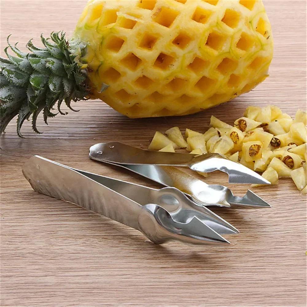 Strawberry Eye Remover Fruit Peeler Kitchen Knife Gadgets Pineapple Slicer Clips Stainless Steel Pineapple Corer Slicer Cutter