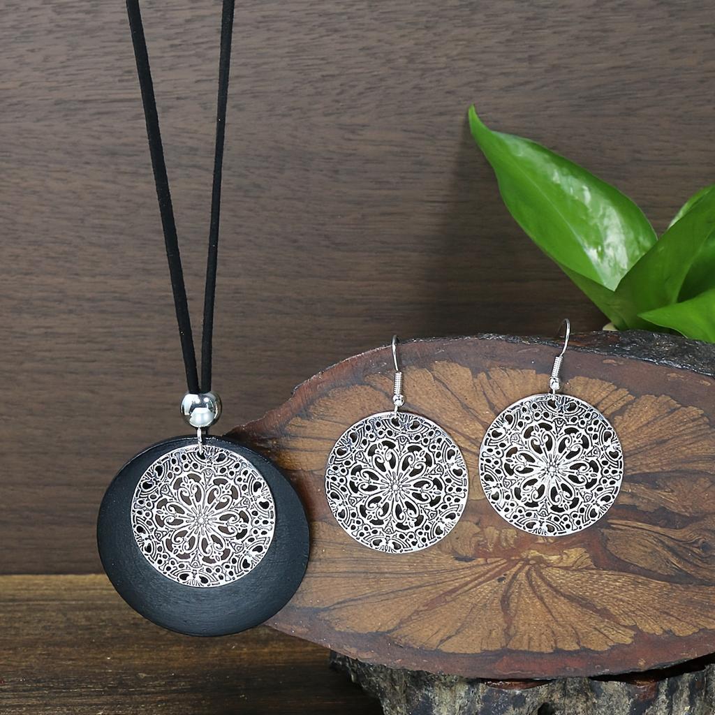 1 пара сережек + 1 ожерелье в стиле ретро с цветочным дизайном, подходящие к повседневным нарядам, аксессуары для вечеринок, этнические украшения, идеальный декор на осень и зиму