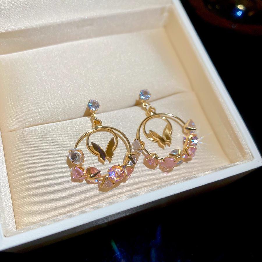 Серьги-пусеты «Серебряная игла» с вырезами в виде розовых бабочек и цирконами - Высококачественная роскошная модная бижутерия