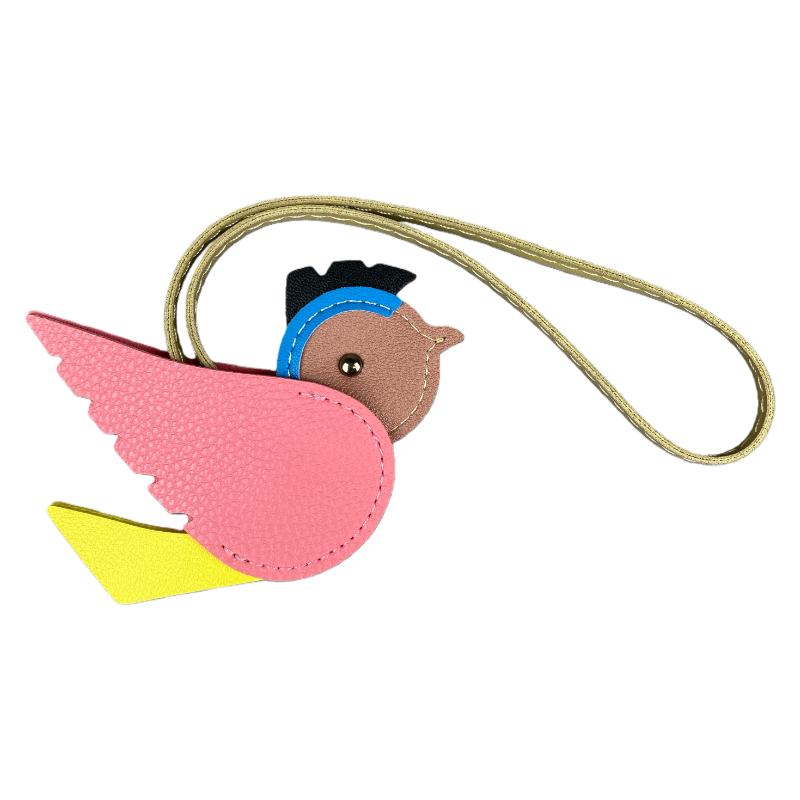 Cute Palm-Sized 3D Leather Bird Bag Charm - Colorful Stitched Leather Patchwork Pendant for Handbags with Vivid Bird Shape