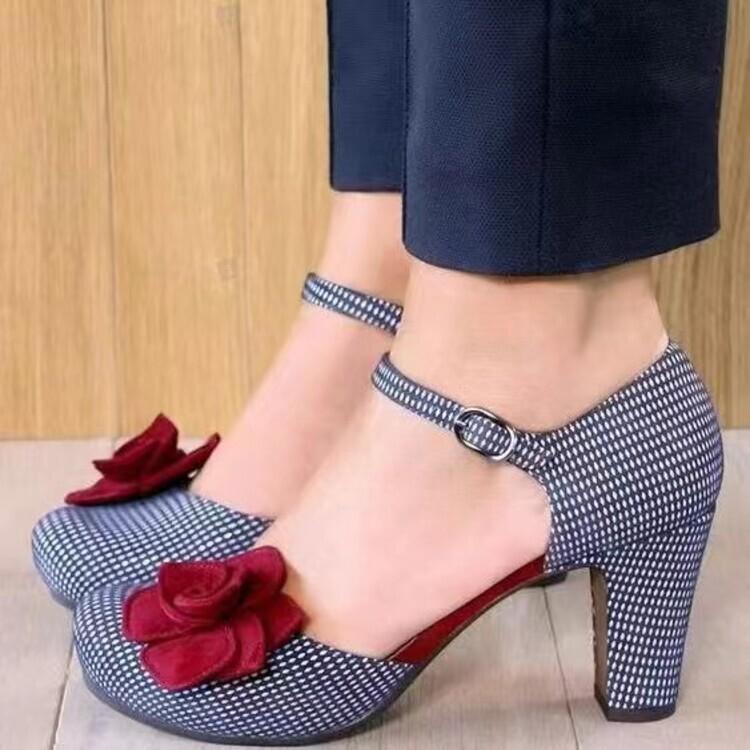 Red Camellia Plaid Hollow Sandals New European and American Style Round Head One-word Buckle with Thick Heel High Heel  Shoes