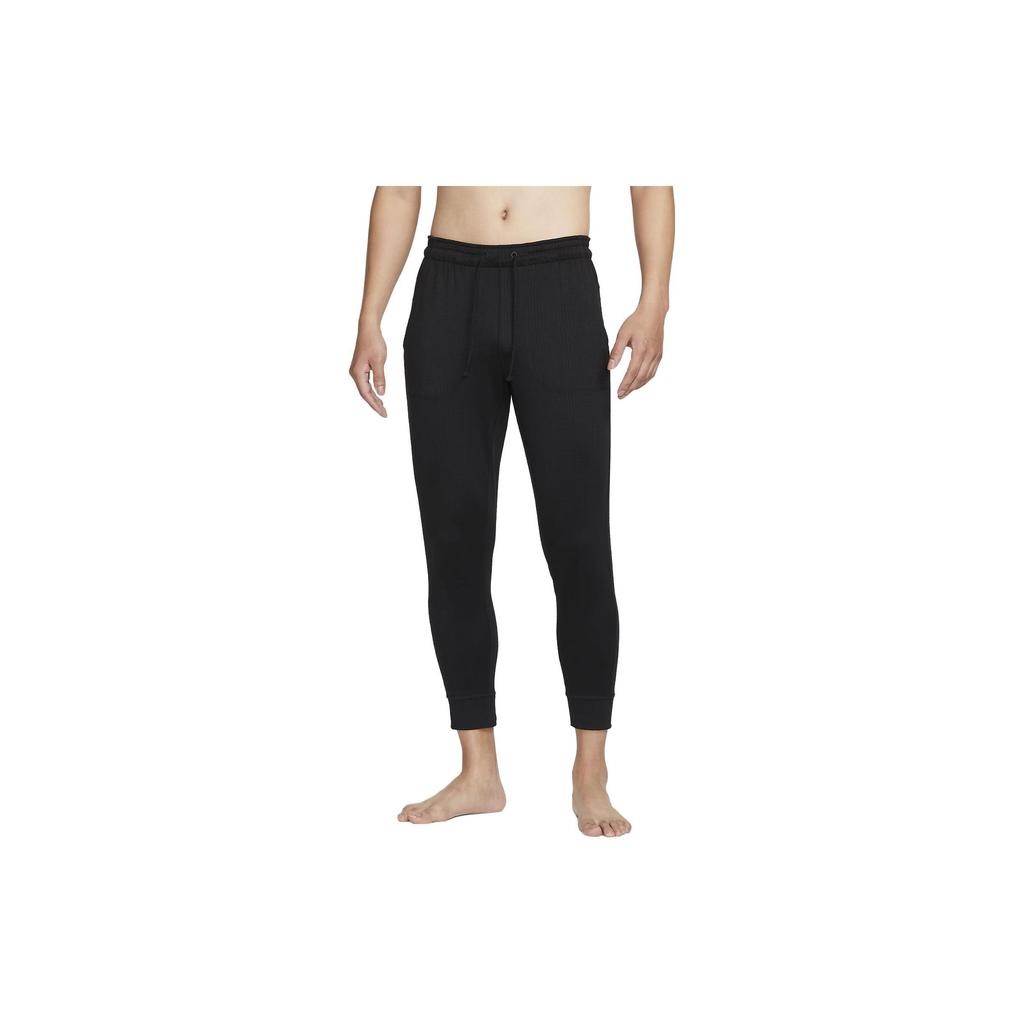 Nike Спортивные брюки мужские черные умеренные FB7783-010
