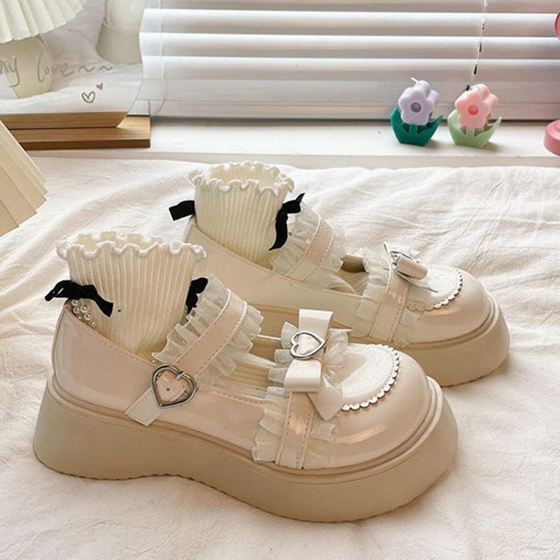 Милые туфли в стиле Лолиты, женские туфли Мэри Джейн на платформе с пряжкой в ​​форме сердца, милые нескользящие туфли JK на толстой подошве