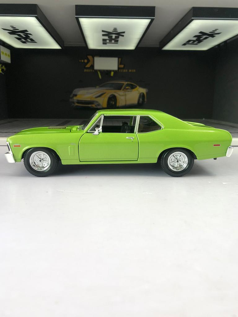Майсто 1:24-кратная модель автомобиля Chevrolet Nova SS 1970 года из цинкового сплава, статичный орнамент, металлическая коллекционная подарочная машина