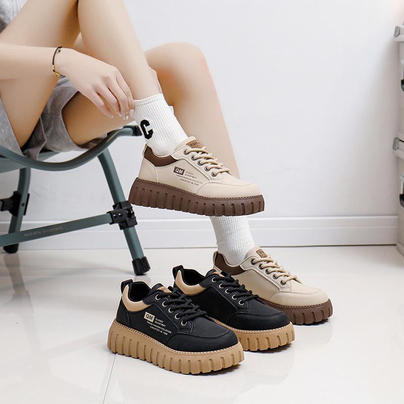 Women's Fashion Sneakers Outdoor Lace-Up Non-slip Skateboarding Shoes Lightweight Comfortable Casual Breathable Walking Flat Sport Shoes for Women