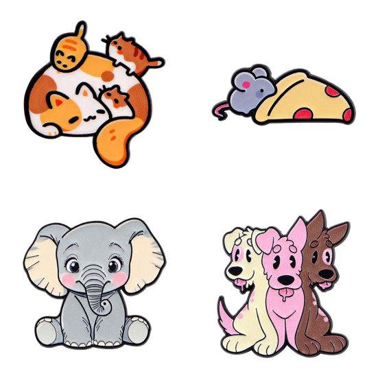 Brooch Pin, Cartoon Animal Pattern Lapel Pin, Zinc Alloy Enamel Outfit Badge with Cats Dogs Elephants Mice Cheese Shape
