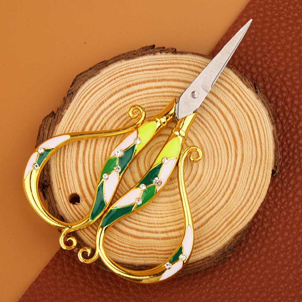 1pc Tailor Scissors Stainless Steel Fabric Cutter Enamel Trace Gold Silver Butterfly Courtly Luxury Old European Sewing Supply