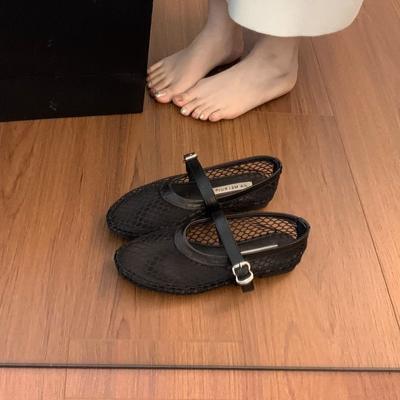 Летняя сетчатая обувь дышащие сандалии 2025 новый темперамент полые туфли на плоской подошве женские сандалии-сетка на одной педали универсальные