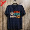 Real Pros Throw 26 Humor Dartboard Graphic Tee Gift Idea for Darts Lovers Cotton T-shirt for Unisex Summer Casual Pub Night Tops