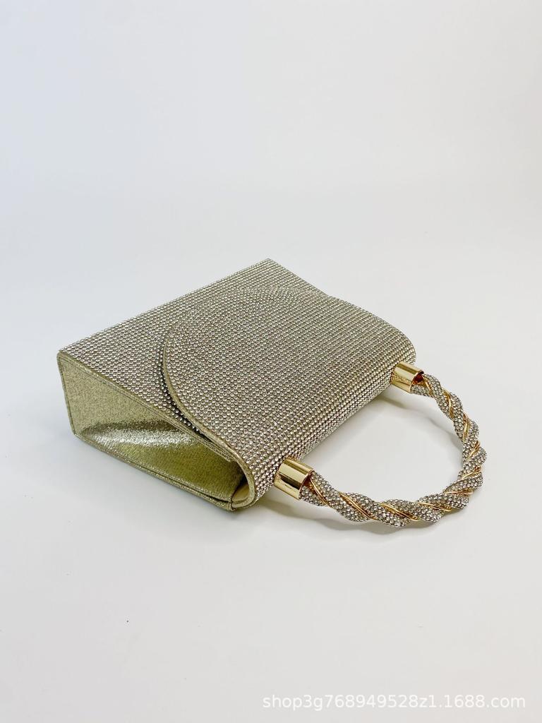 Сумки Сумки для ужина 2024 Новые блестки Алмазные сумки Дамы Платье Свадьба Подружки невесты День рождения Цепь