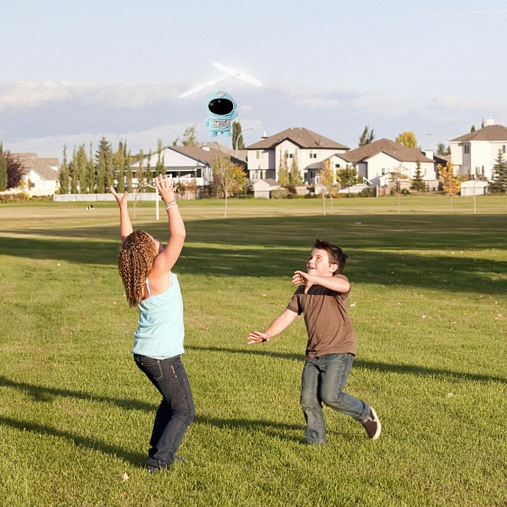 Non-Toxic Flying Robot Astronaut Toy Aircraft High-Tech Hand-Controlled Drone Interactive Dual Wings With Lights Outdoor Gifts For Kids