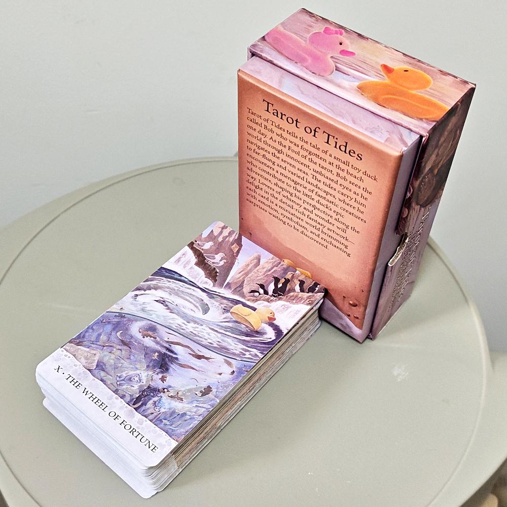 Tarot of Tides: The Adventures of A Duck Named Bob ― Unique 78-Card Tarot Deck 12*7cm in Rigid Box - Double-embossed Cardstock