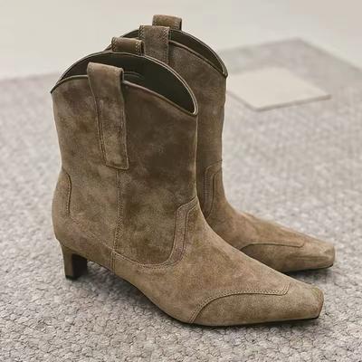 Корейская версия нишевые замшевые лицо квадратный носок средний каблук тонкие ботильоны женские 2025 осень и зима бархатные ковбойские сапоги короткие сапоги