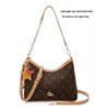Stylish Tri-Color Crescent Crossbody Bag for Women - New, Versatile, Fashionable & Exquisite Design for Commuting & Outdoor Use