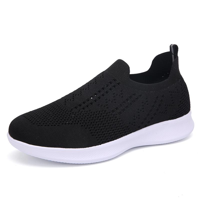 Women Casual Shoes Light Sneakers Breathable Mesh Summer Knitted Vulcanized Shoes Outdoor Slip-On Sock Shoes Plus Size Tennis