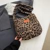 Ретро мода олений вельвет сумка подмышку женская осенняя новая трендовая сумка-тоут с леопардовым принтом сумка через плечо для通勤