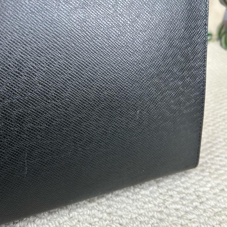 [Pre-Owned] Pochette Voyage Multifunctional Handbag - Very Good #1OYP7VR