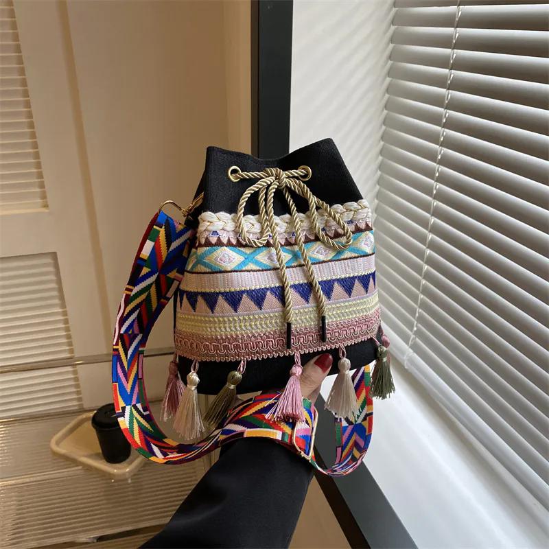 WTEMPO Женские сумки через плечо с кисточками Сумки Singer через плечо в этническом стиле Повседневные универсальные сумки из конопли с широким ремешком