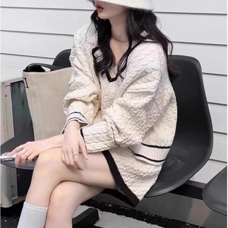 2026 Korean Retro Color Block V-neck Cable Knit Sweater & High-Waist Bodycon Skirt Set for Women