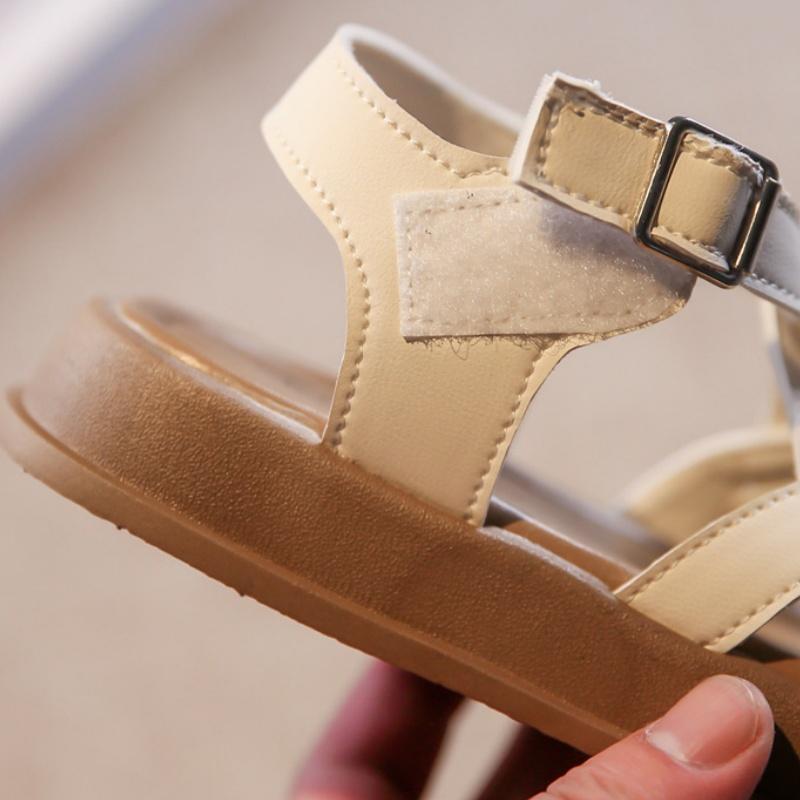 Сандалии для девочек, модная летняя нескользящая пляжная обувь нового стиля с пряжкой для детей среднего и большого возраста