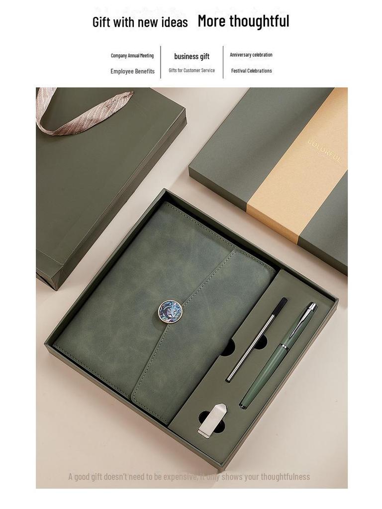 Подарочный набор из трехслойного блокнота формата А5 с индивидуальной гравировкой