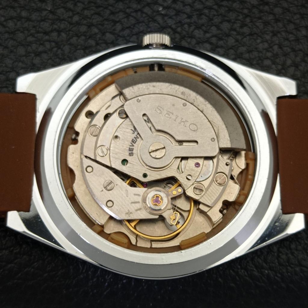 ВОССТАНОВЛЕННЫЕ ВИНТАЖНЫЕ АВТОМАТИЧЕСКИЕ МУЖСКИЕ ЧАСЫ SEIKO 5 JAPAN СЕРЕБРЯНЫЙ ЦИФЕРБЛАТ a434684-2