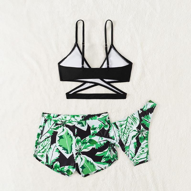 2024 Европейский и американский милый свежий трехкомпонентный купальник бикини для пляжа с принтом для девочек