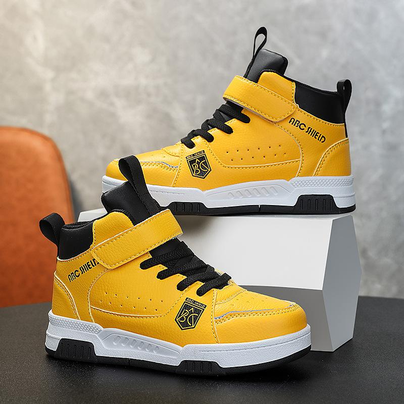 Детские осенне-зимние кампусные 2025 спортивные кроссовки с высоким верхом Модные дышащие кроссовки для мальчиков Спортивная обувь для улицы для девочек среднего и старшего возраста