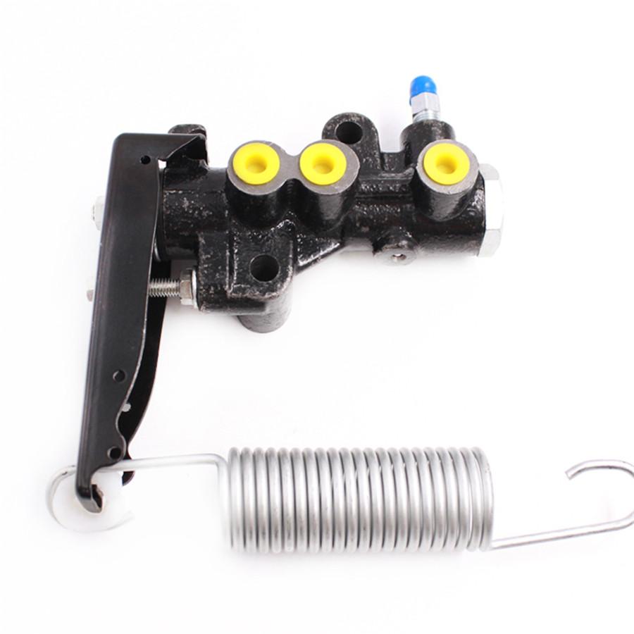 For Mitsubishi L200 Triton 1986-07 MB618321 Load Sensing Valve Brake Compensator