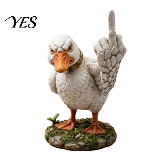 Middle Finger Duck Figurine Figurine, Angry Ornament, Resin Ornament Statue for Home Garden Office Desktop Decor Animal Ornaments