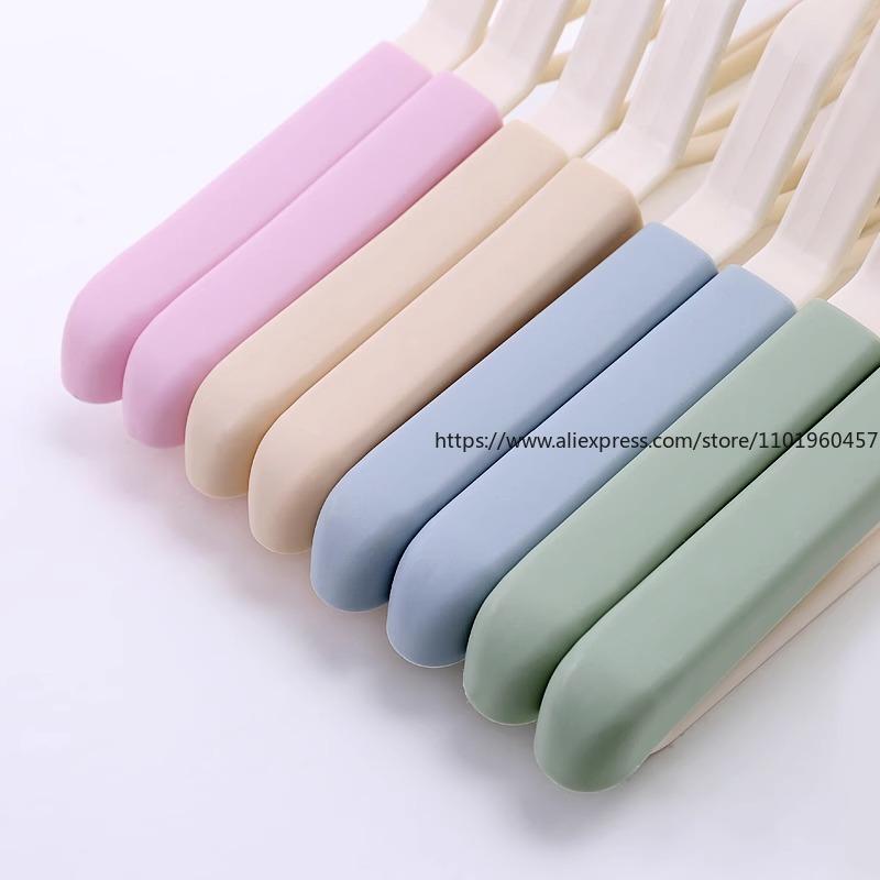 Нескользящая выдвижная вешалка для одежды, вешалка для пальто без следов на плечах для домашнего использования, компактная вешалка для одежды с крючком