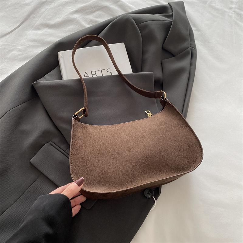 Дизайнерская сумка на одно плечо с подмышкой, женская, корейская, зимняя, модная, с текстурой, иностранная, в стиле полумесяца