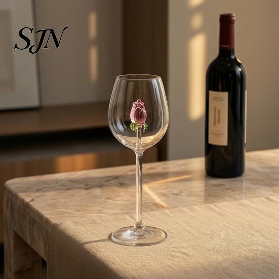 Luxury Glassware for Parties Red Wine Glass with Roses And Green Leaves Decorated, Clear Exquisite Rose Design Goblet Decorative Glass,