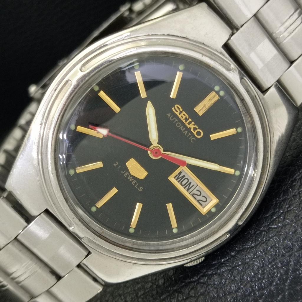 ОРИГИНАЛЬНЫЕ ВИНТАЖНЫЕ МУЖСКИЕ АВТОМАТИЧЕСКИЕ ЧАСЫ SEIKO 5 7019A ЯПОНИЯ С ЧЕРНЫМ ЦИФЕРБЛАТОМ a701916-5 R207-a701916