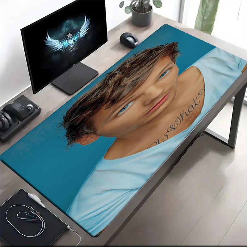 Louis Tomlinson Theme Mouse Pad, Non Slip Rubber Base, Multifunctional Office & Home Decor, Perfect for Workspace Personalization.