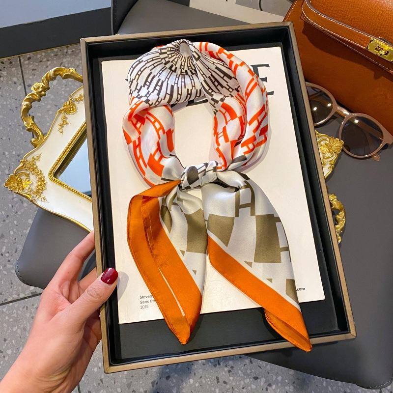 High-end large square scarf silk scarf women's new versatile neck summer thin bag head mother scarf with shawl