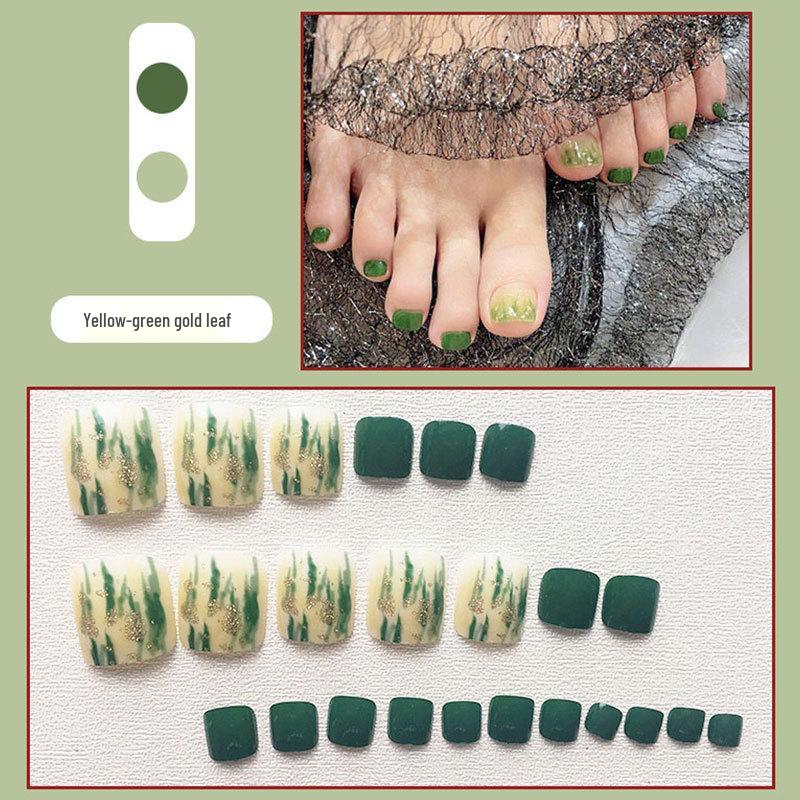 Press-On Toenail Art: Finished Nail Pieces and Wearable Patches