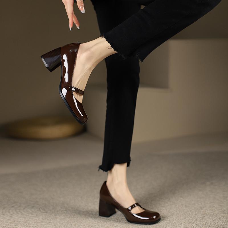 Мода Модные и универсальные Новые Ретро Темпераментные Лоферы Повседневные Туфли с Квадратным Носком На Высоком Каблуке Женские Кожаные Туфли в Британском Стиле