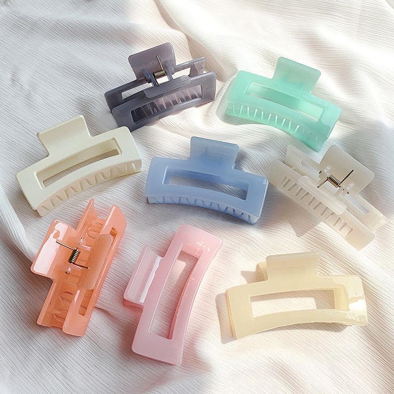 2Pcs Women Anti-break Transparent Frosted Rectangle Hair Claws Sweet Hair Decor for Curly Wavy Hair Styling Use