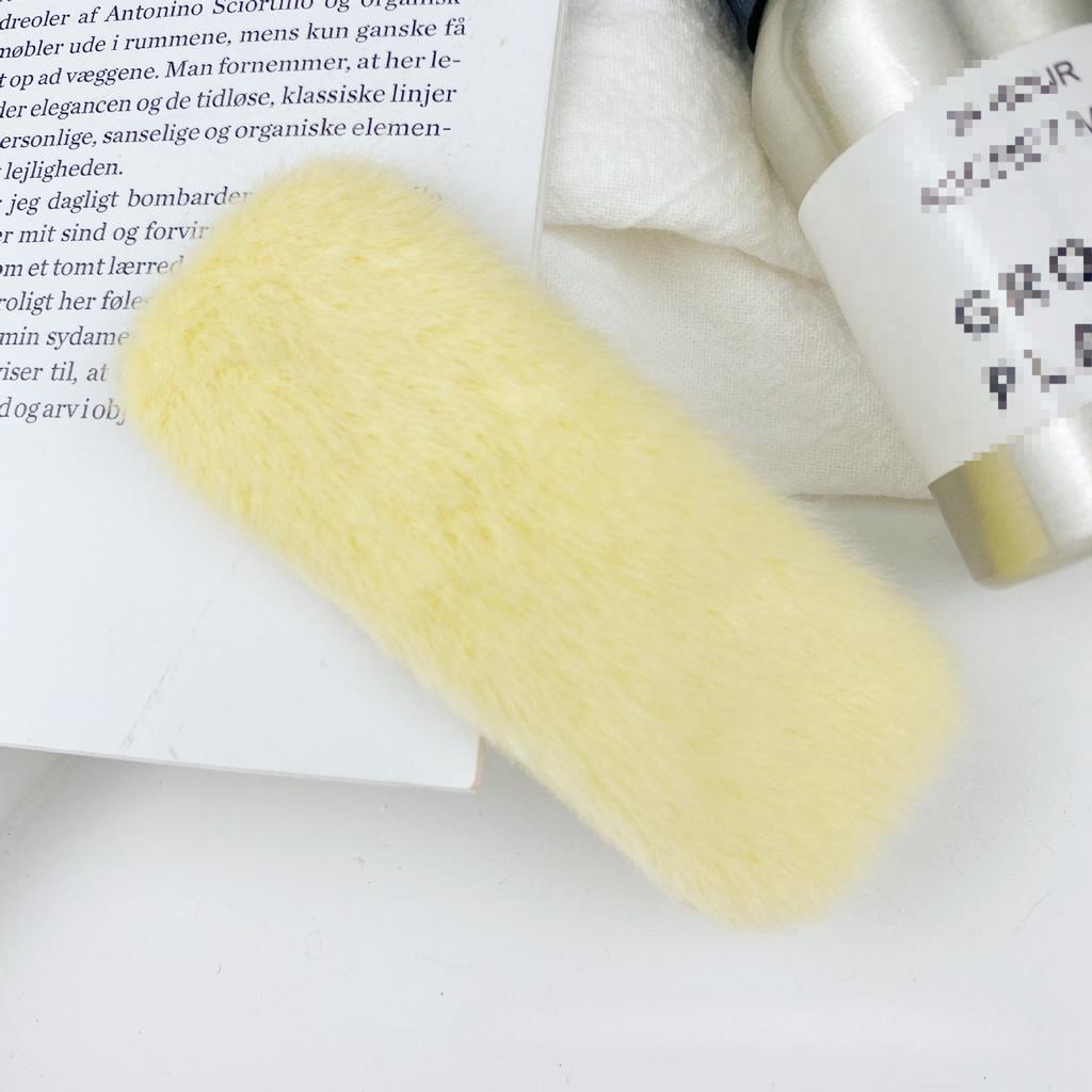 2pcs New Candy Color Soft Plush BB Clips for Girls Bangs Clips Winter Plush Hairpins Faux Fur Barrettes Headwear Hair Accessories