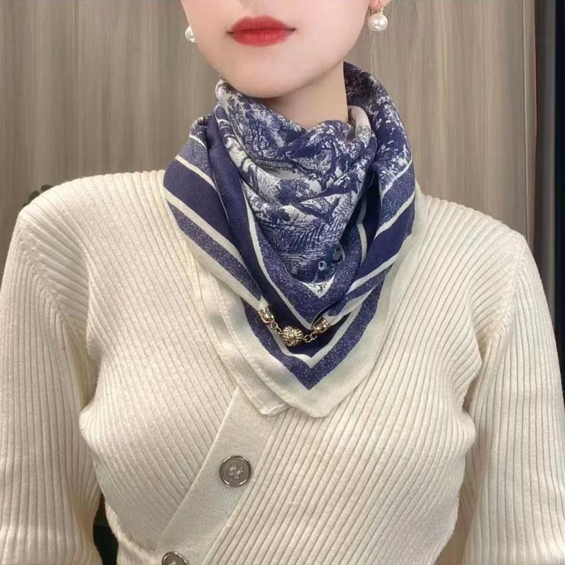 Junjun live broadcast popular leopard print silk scarf women's magnetic buckle new scarf autumn and winter cotton and linen neck scarf triangle scarf